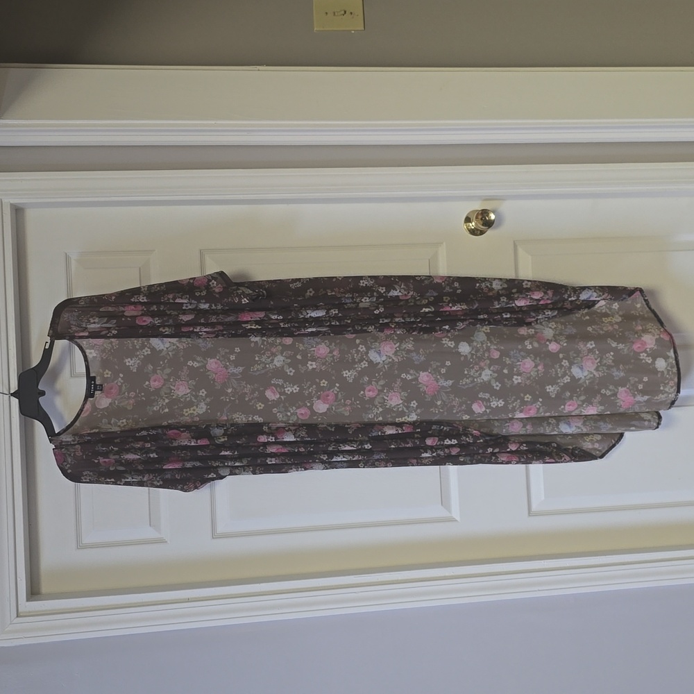 Torrid floral kimono